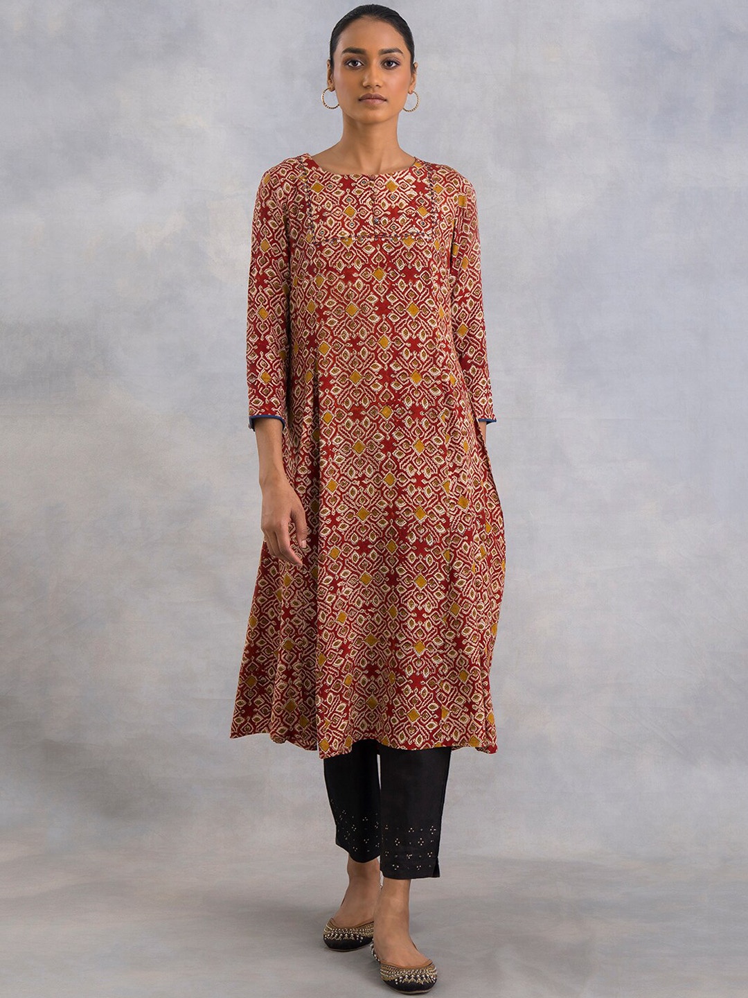 

W The Folksong Collection Women Red Floral Printed Anarkali Kurta
