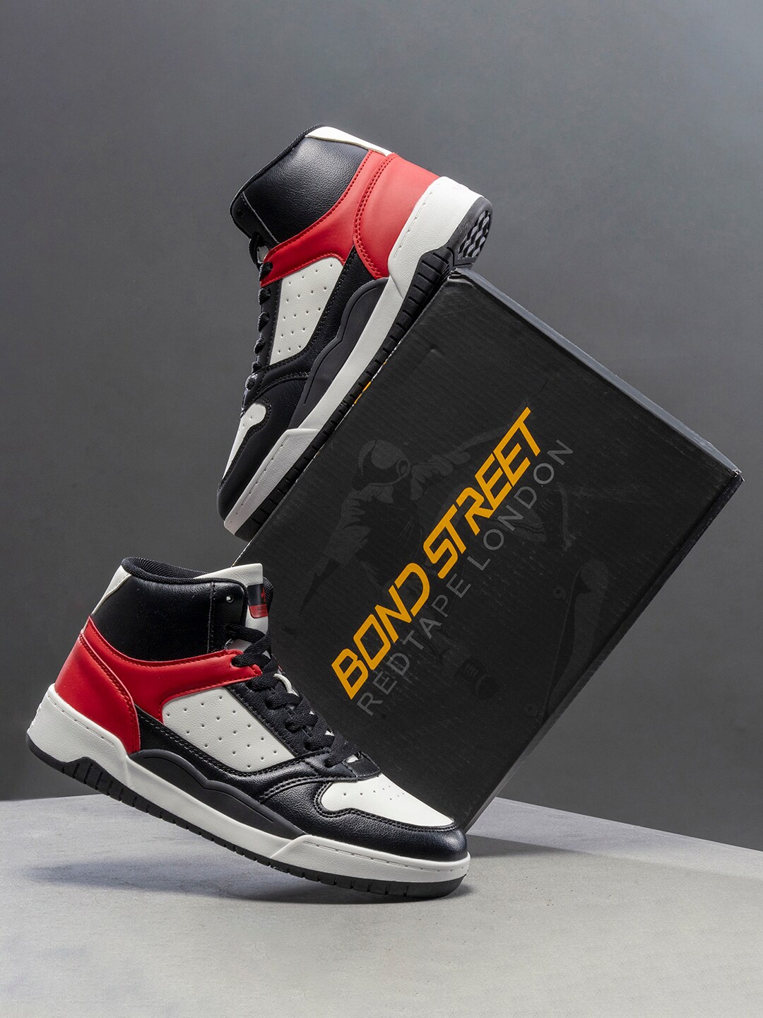 

Bond Street By Red Tape Men Black Colourblocked PU Sneakers