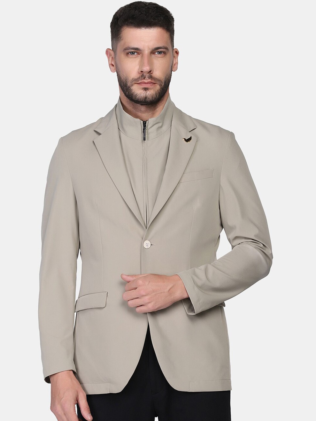 

Blackberrys Men Solid Single-Breasted Slim-Fit Blazers, Beige