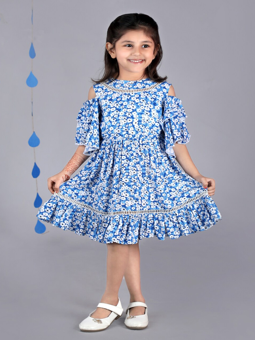 

Beyabella Girls Floral Printed Fit and Flare Dress, Blue