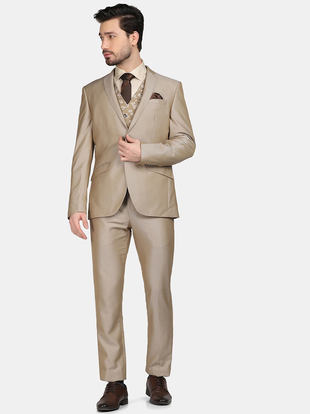 

Blackberrys Men Self Design Single-Breasted Slim-Fit Three-Piece Formal Suit, Beige