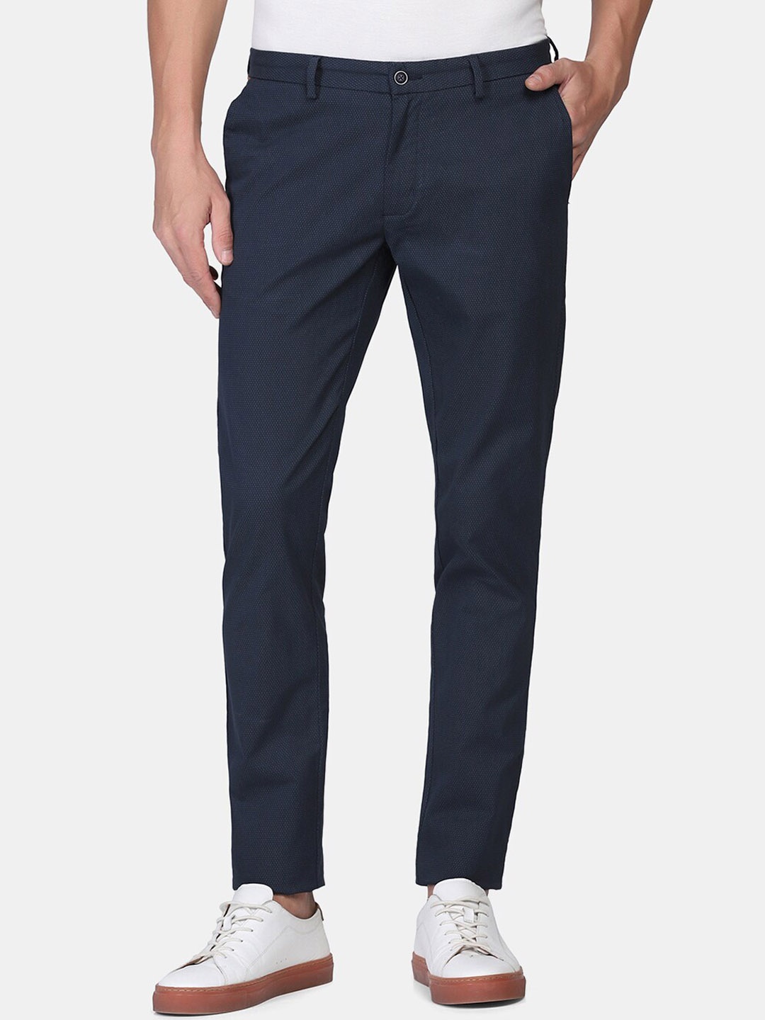 

Blackberrys Men Mid Rise Skinny Fit Cotton Trousers, Navy blue