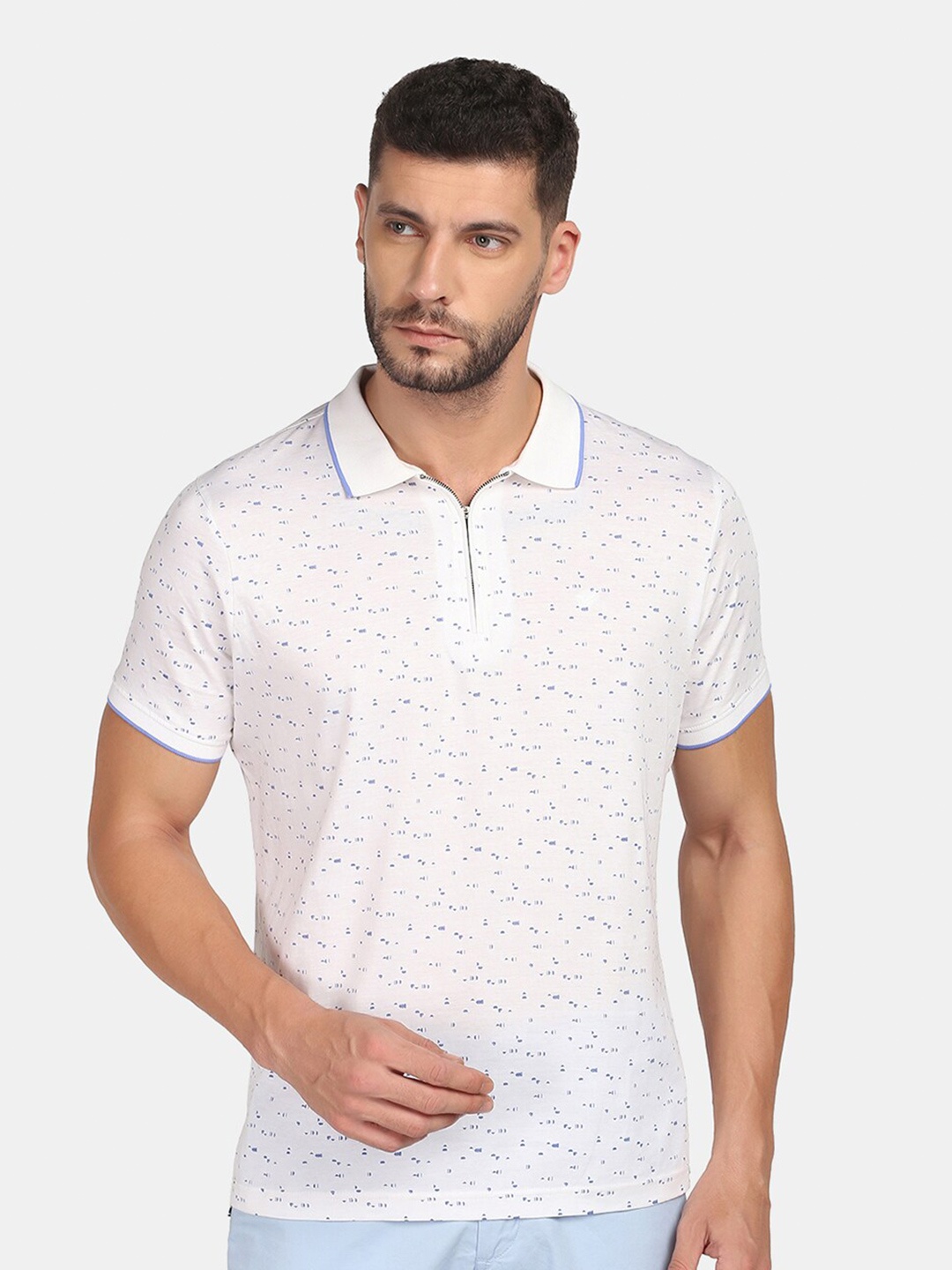 

Blackberrys Men Printed Polo Collar Slim Fit Cotton T-shirt, White