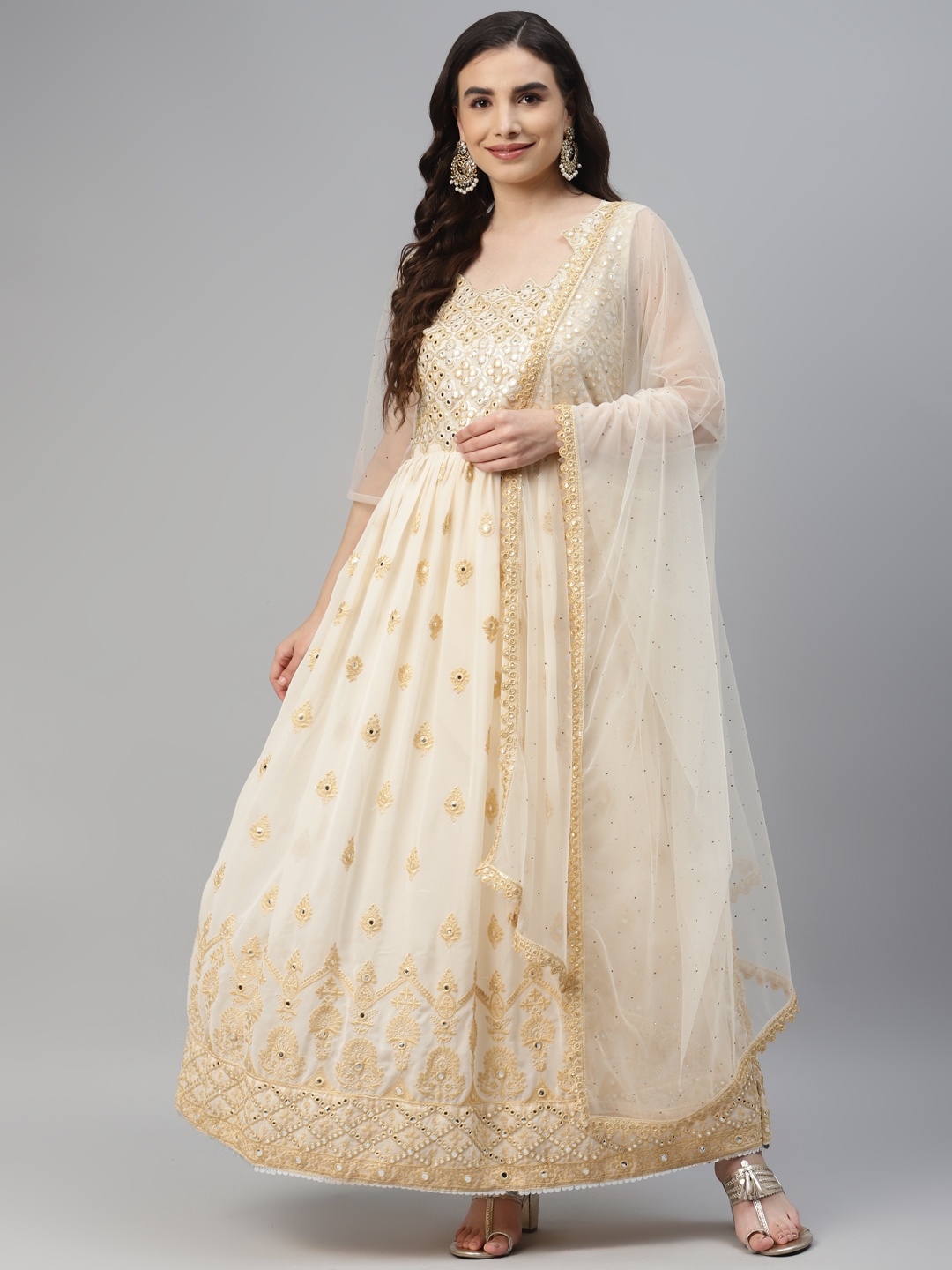 

Readiprint Fashions Cream-Coloured Embroidered Semi-Stitched Dress Material