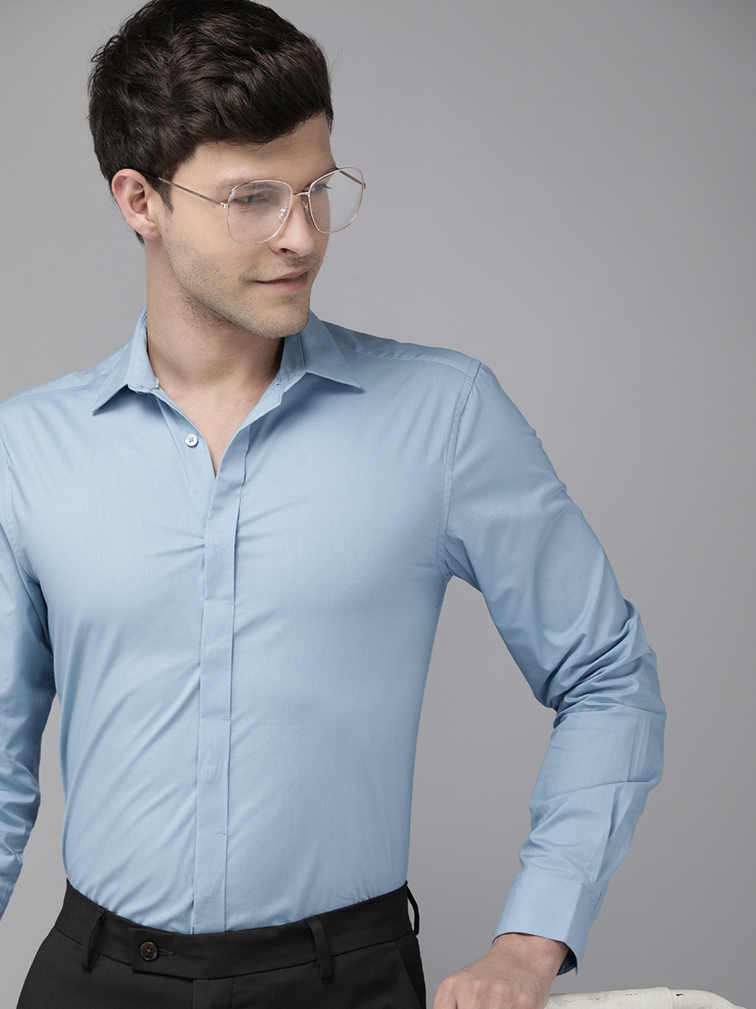 

THE BEAR HOUSE Men Cotton Slim Fit Formal Shirt, Blue