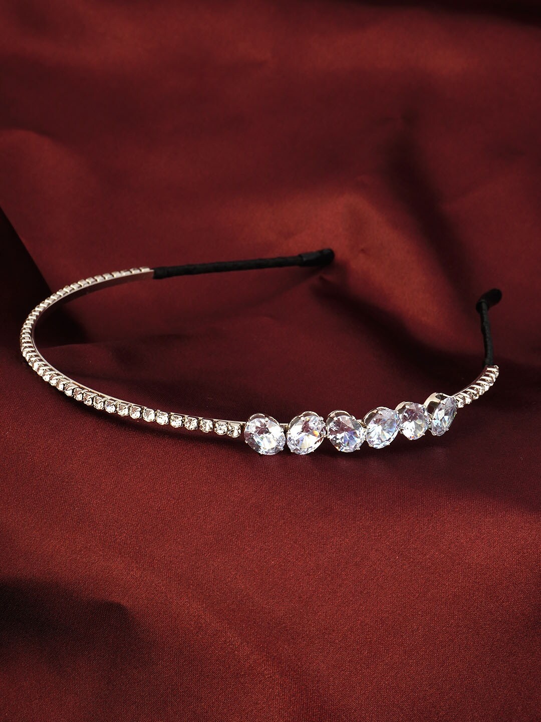 

Ferosh Women Embellished Hairband, White