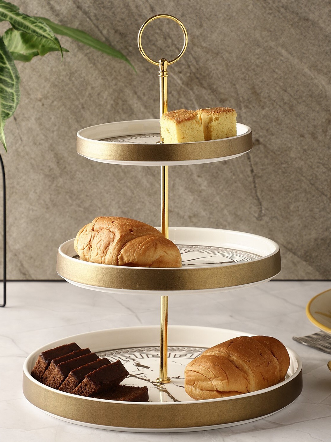 

The Decor Mart Printed 3- Tier Porcelain Cupcake Stand, Off white