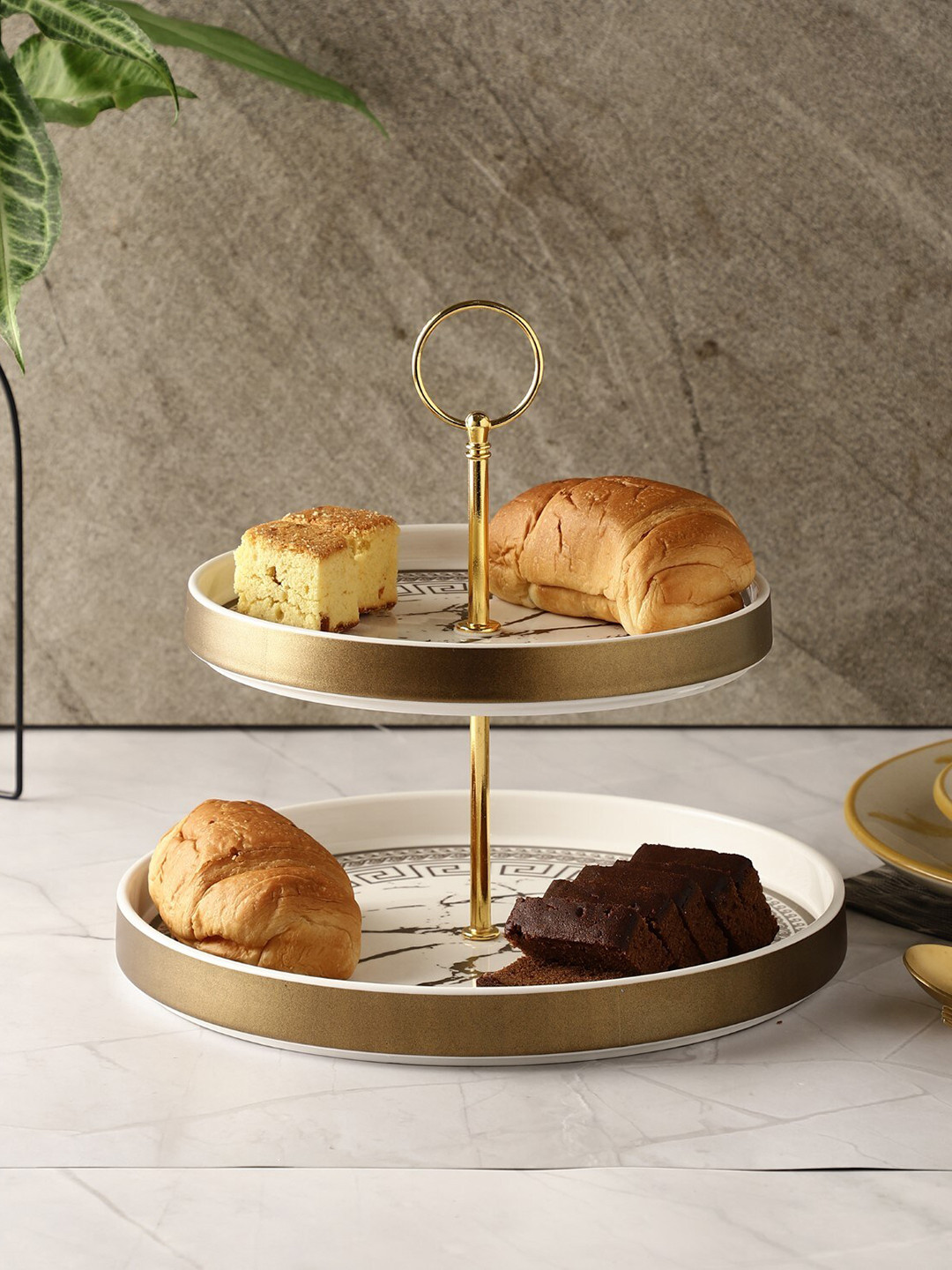 

The Decor Mart Printed Cake Stand, Off white