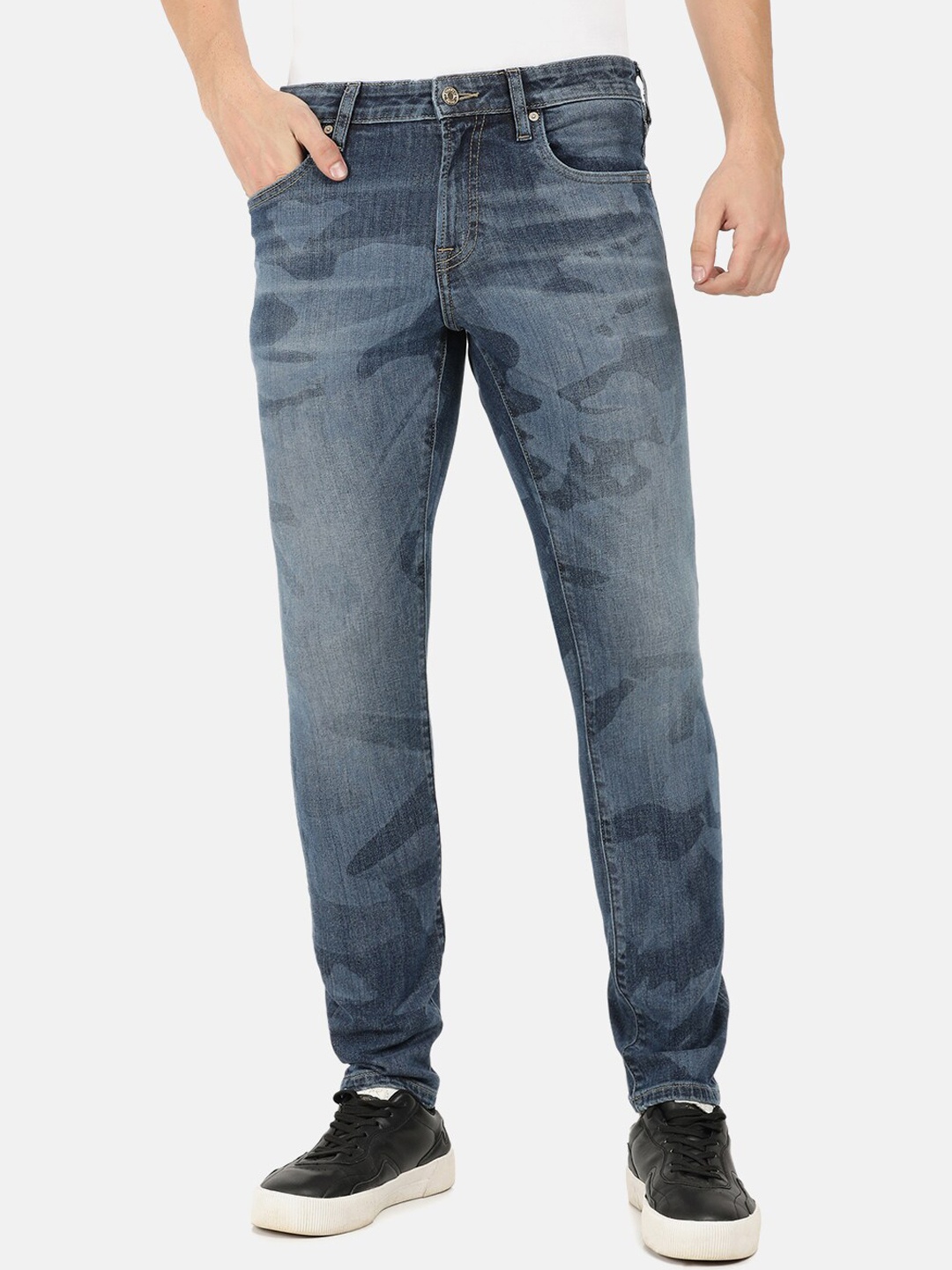 

EVERBLUE Men Solid Tapered Slim Fit Heavy Fade Stretchable Jeans, Blue