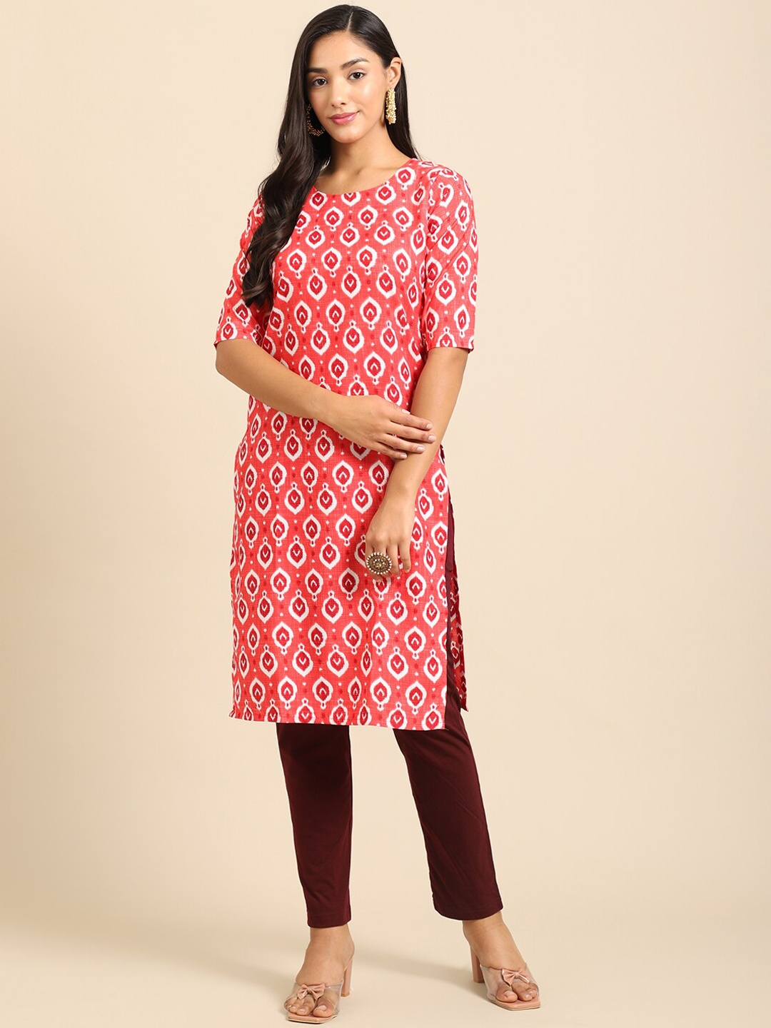 

Ethnic basket Women Maroon & Black Geometric Striped Crepe Kurta