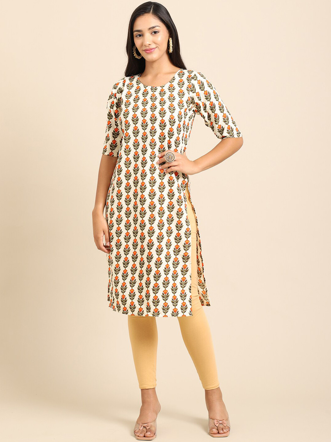 

Ethnic basket Women Yellow & White 5 Floral Printed Crepe Kurta