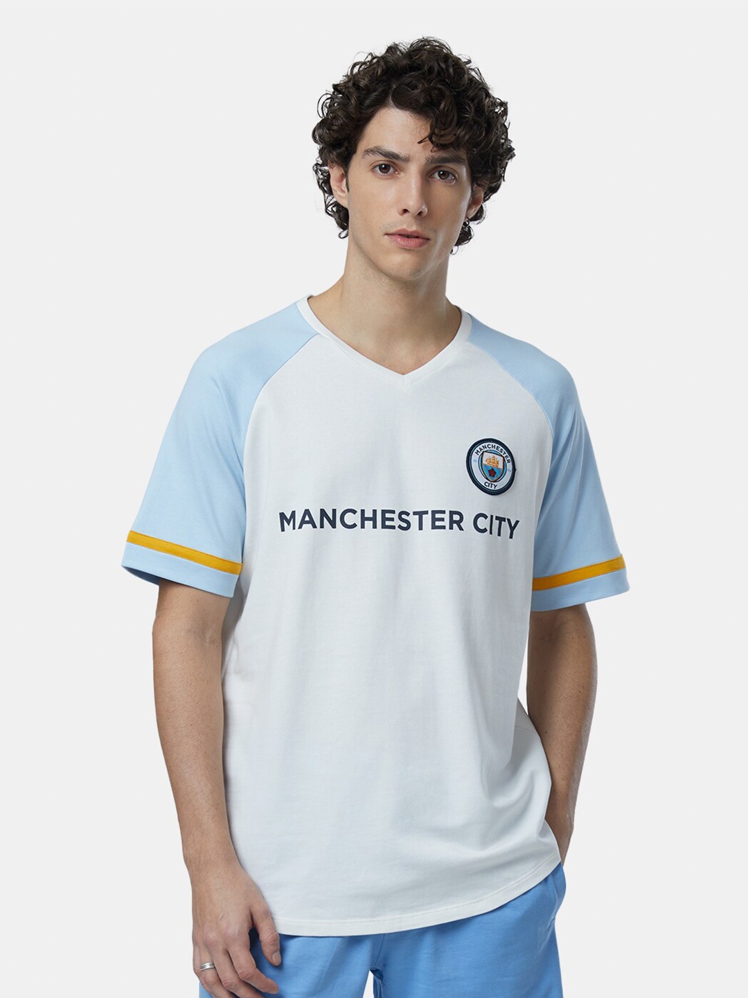 

The Souled Store Men White & Blue Manchester City City Blues Print Oversized T-Shirt