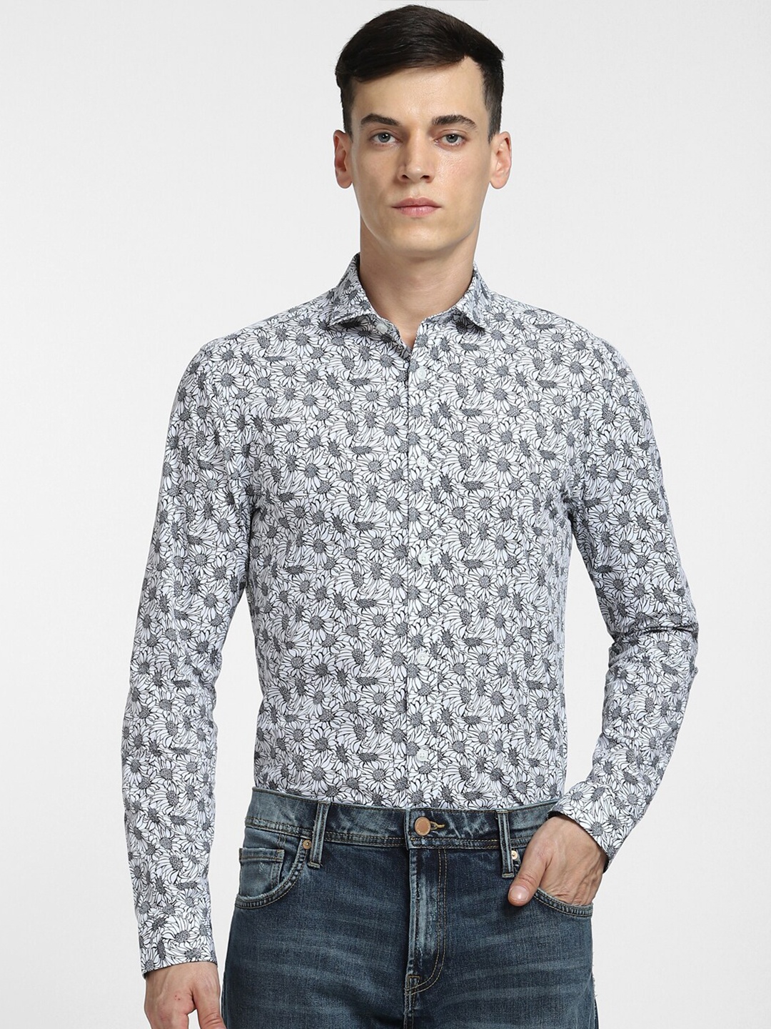 

Jack & Jones Men Slim Fit Printed Cotton Casual Shirt, Black