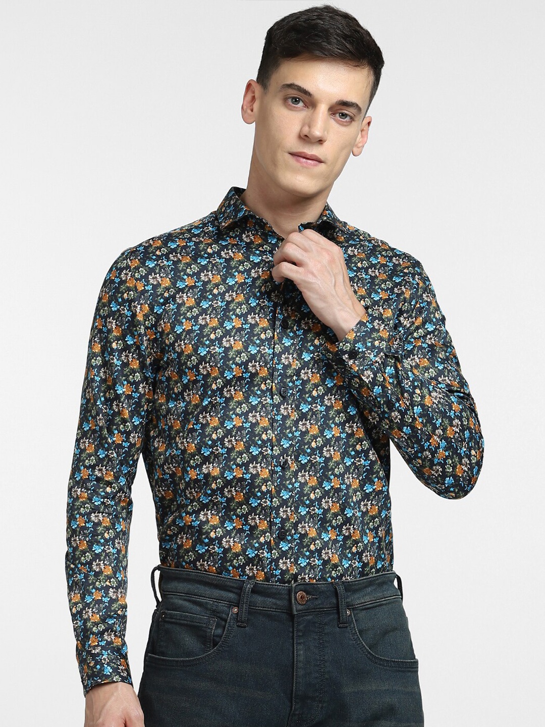 

Jack & Jones Men Slim Fit Floral Printed Formal Shirt, Blue