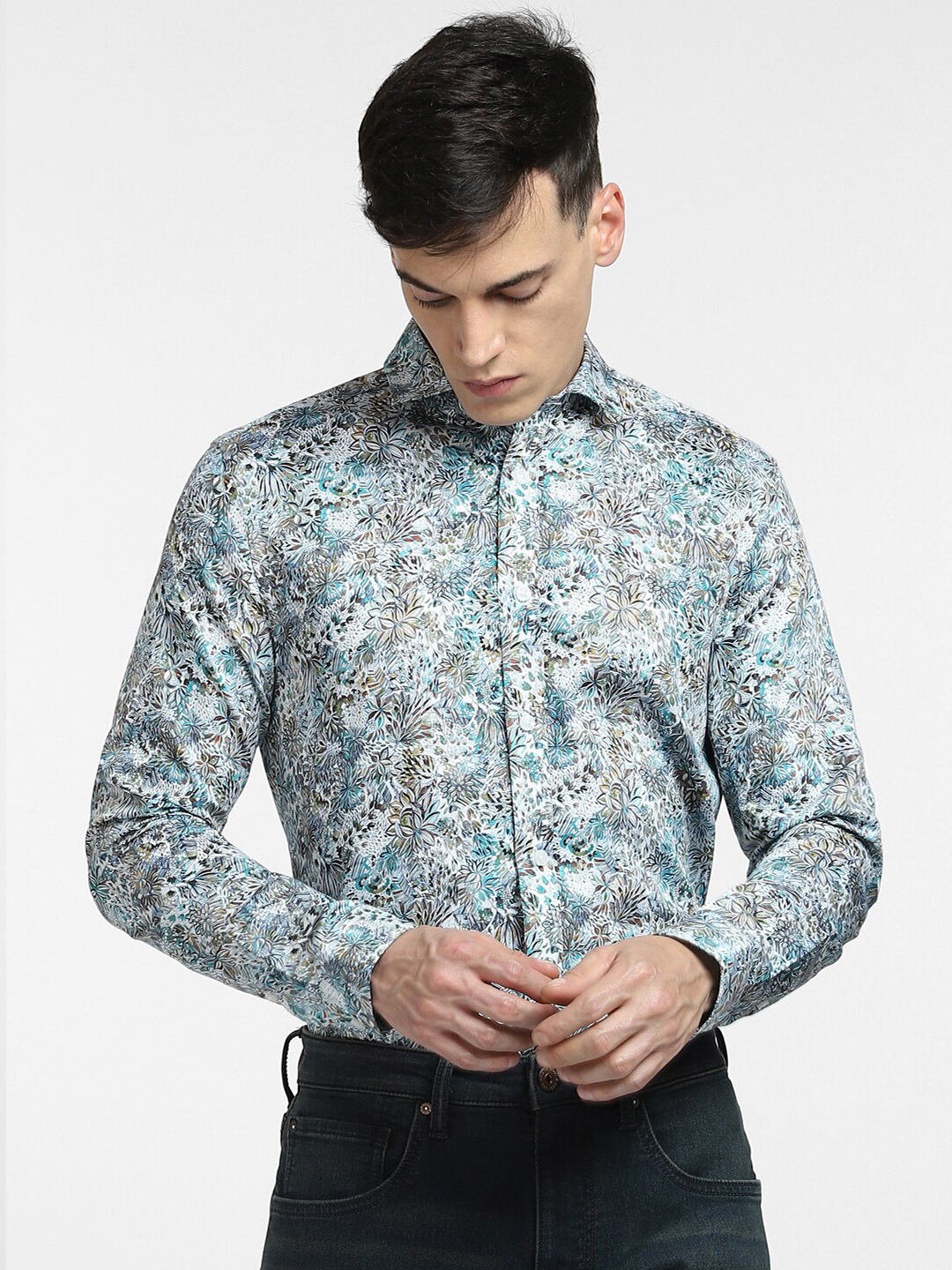 

Jack & Jones Men Slim Fit Floral Printed Casual Shirt, White