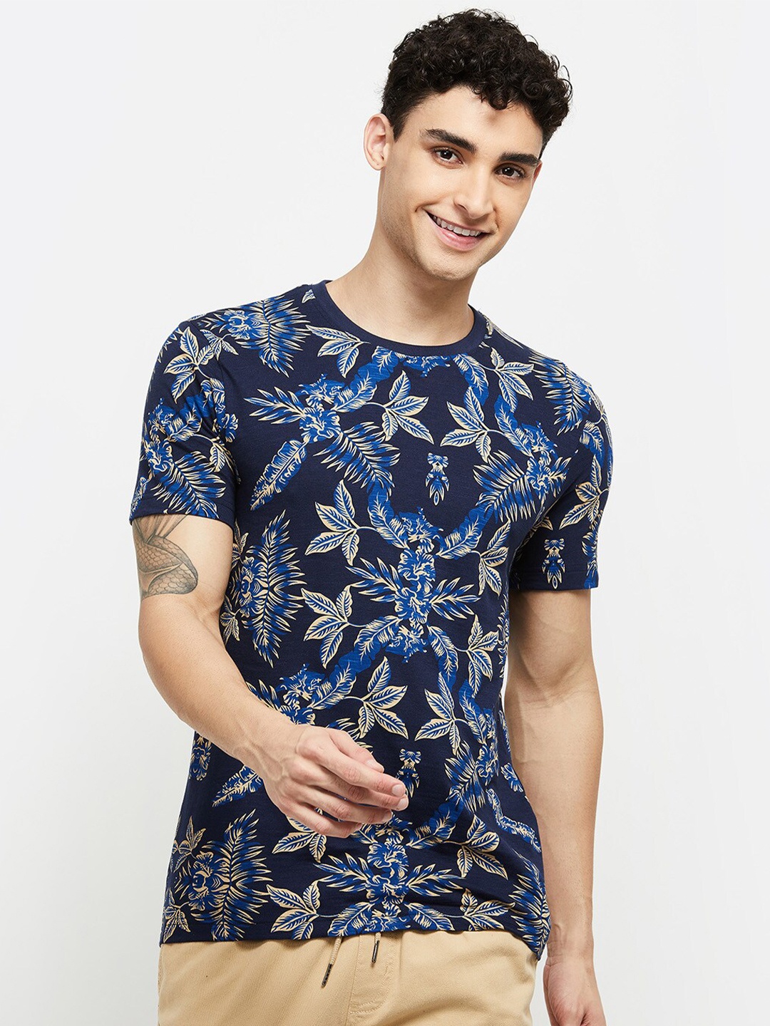 

max Men Pure Cotton Short Sleeves Printed T-shirt, Blue