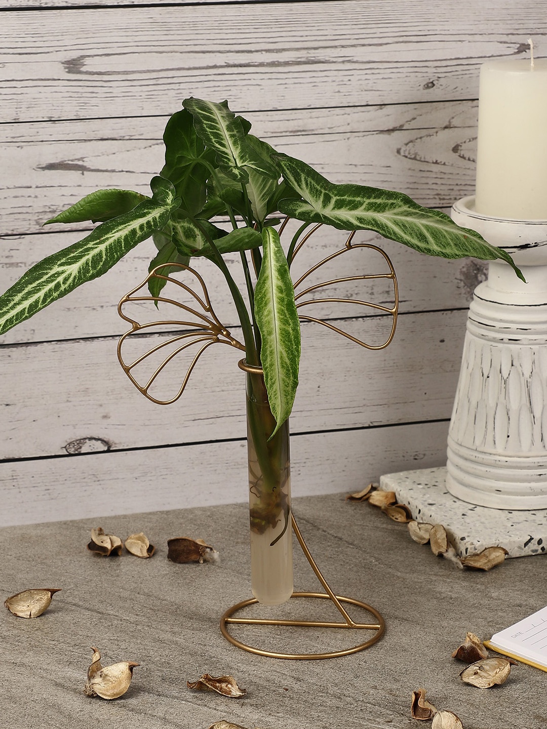 The Decor Mart Solid Metal Planters, Gold