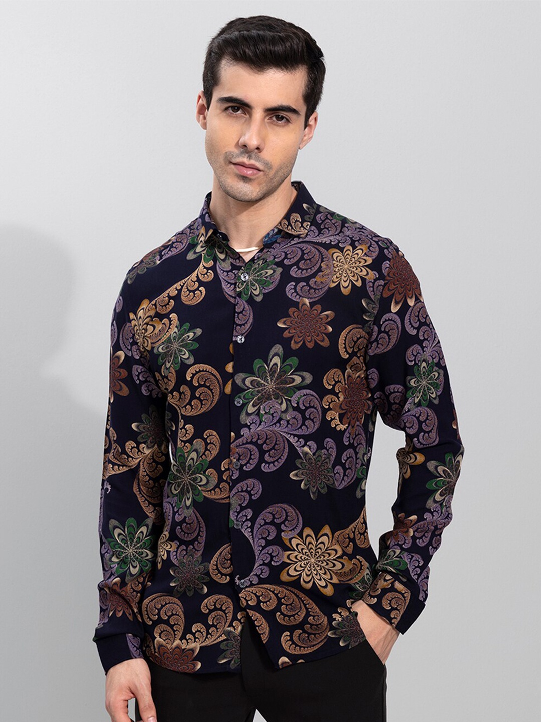 

Snitch Men Slim Fit Floral Printed Casual Shirt, Blue