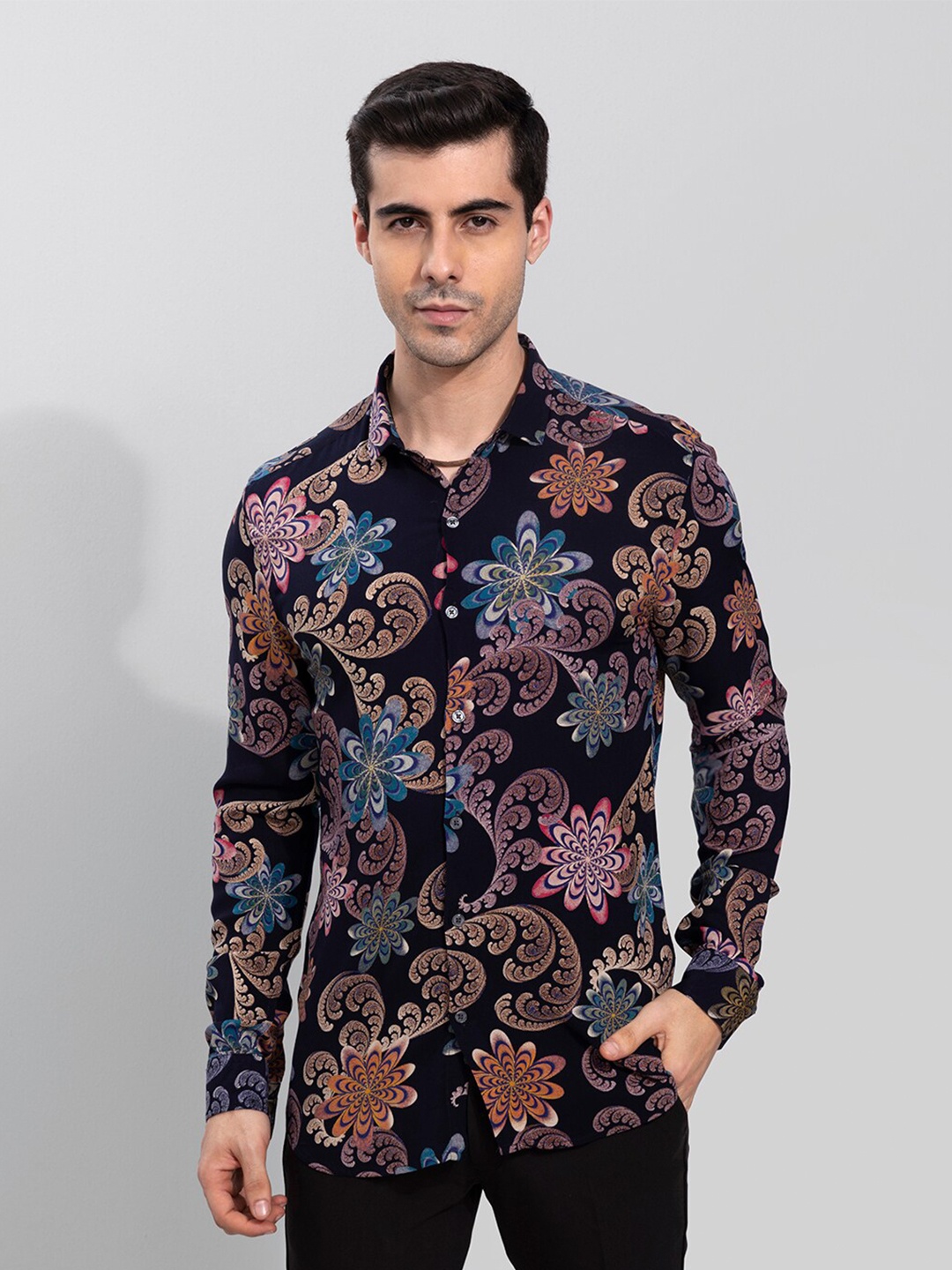 

Snitch Men Slim Fit Floral Printed Casual Shirt, Blue