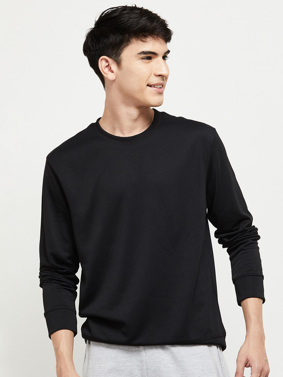 

max Men Solid Sweatshirt, Black