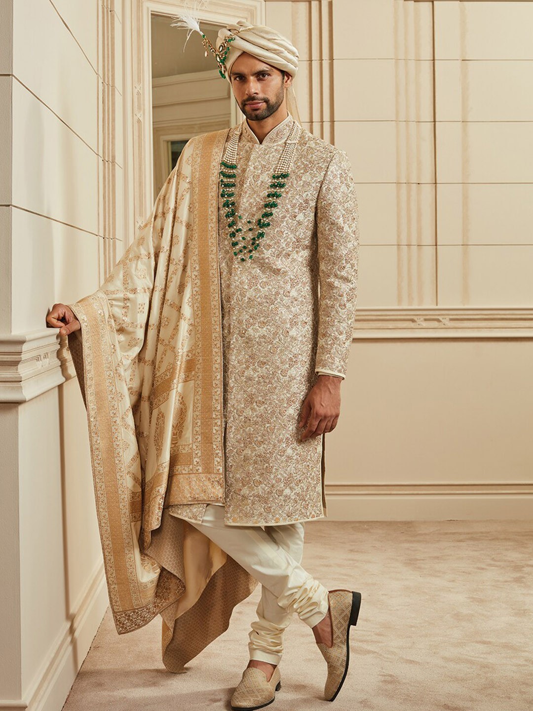 

Tasva Men All Over Embroidery Brocade Sherwani, Gold
