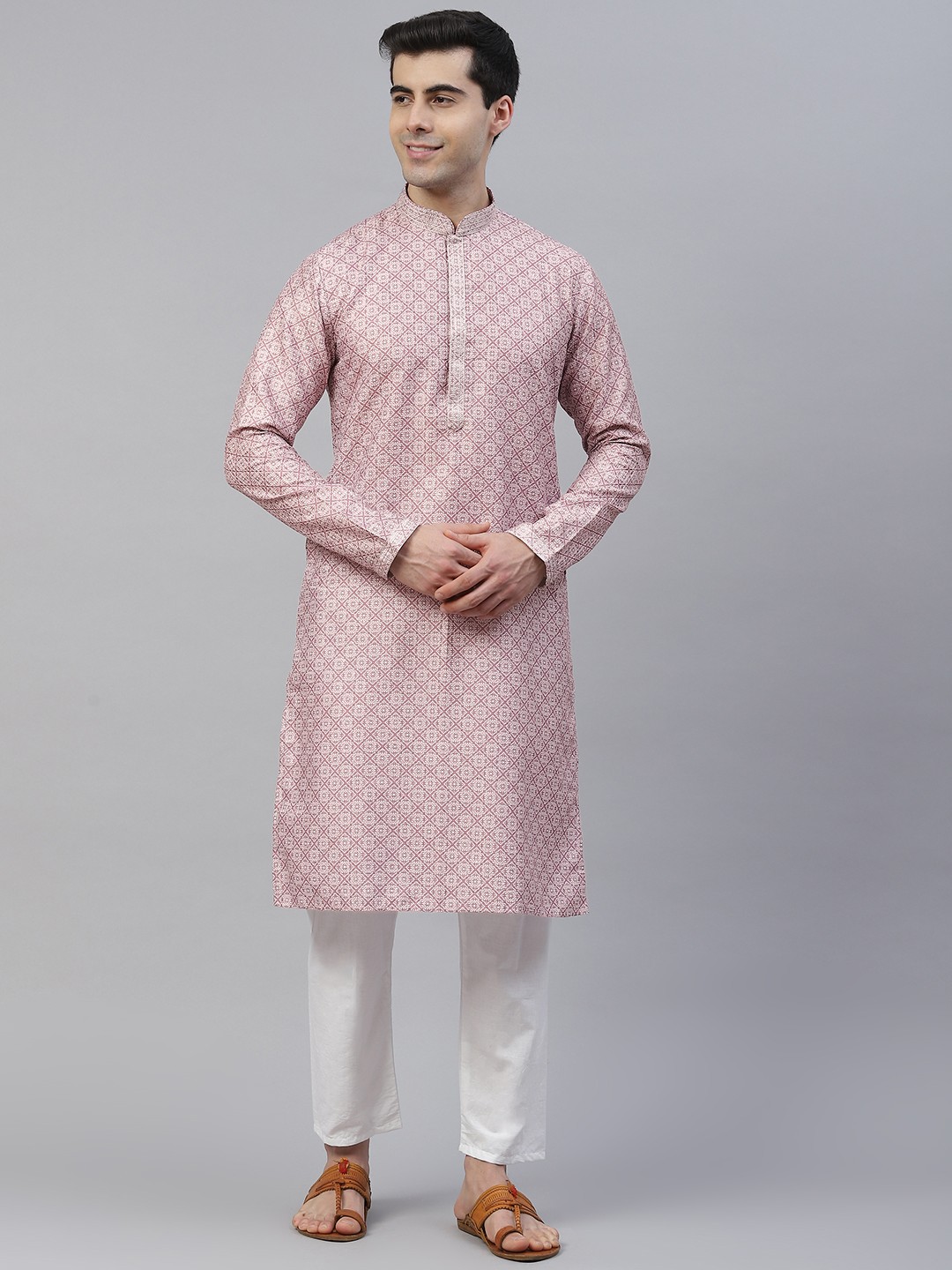 

Readiprint Fashions Men Mauve Floral Kurta with Trousers