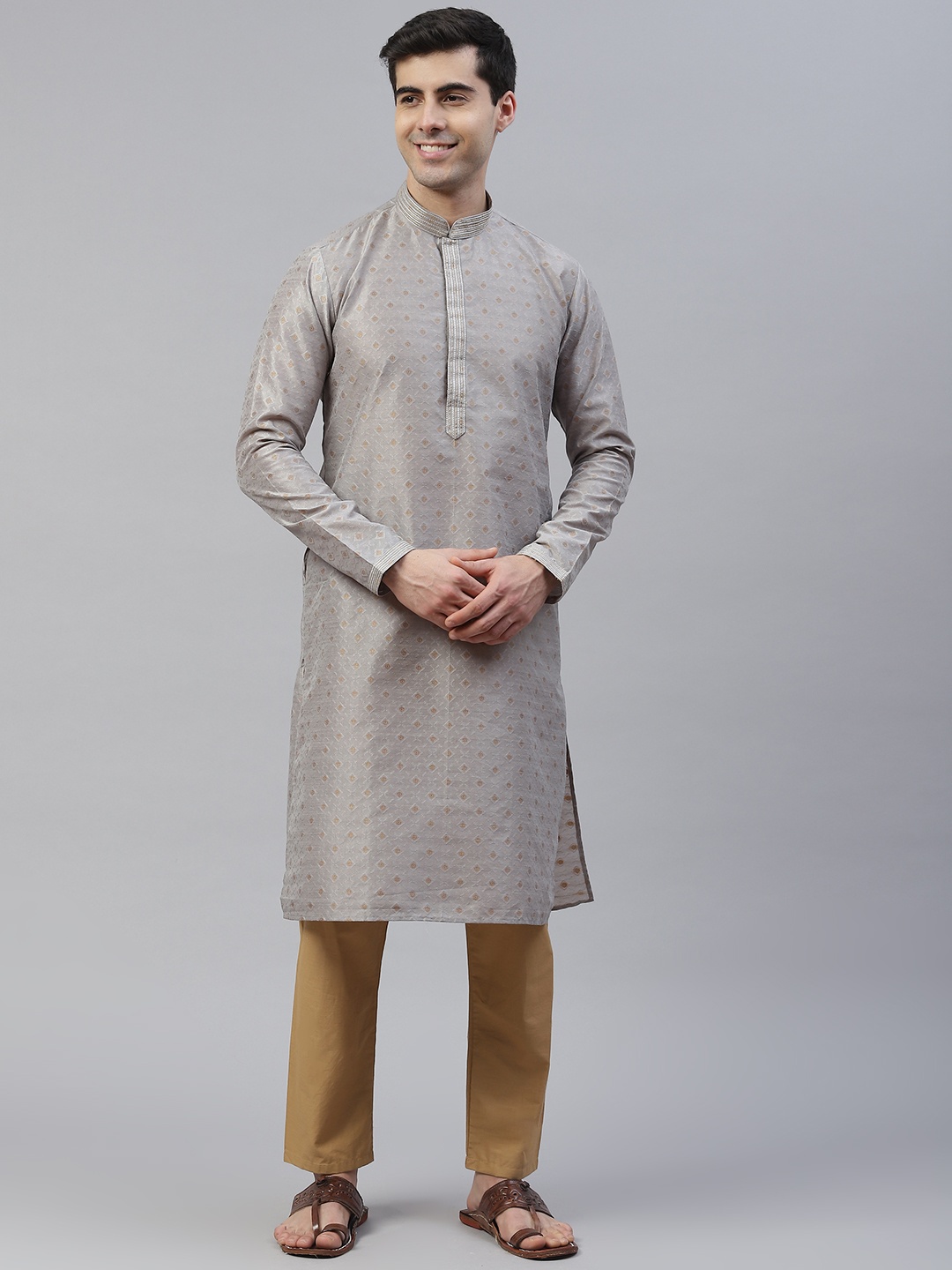 

Readiprint Men Grey Kurta with Trousers