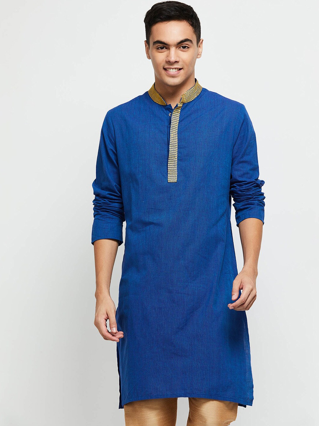 

MAX Men Solid Mandarin Collar Long Kurta, Blue