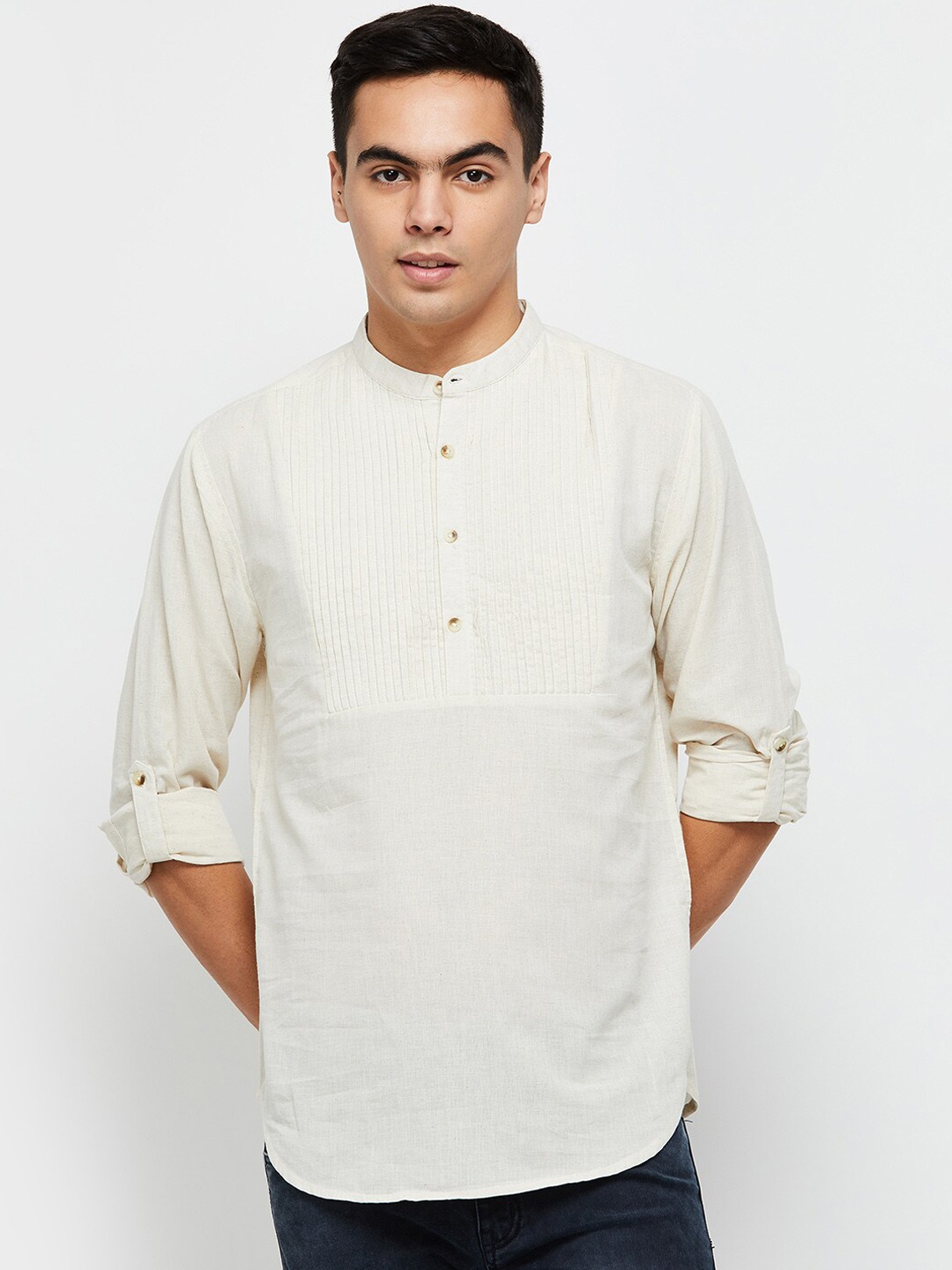 

max Men Cream-Coloured Solid Cotton Kurta