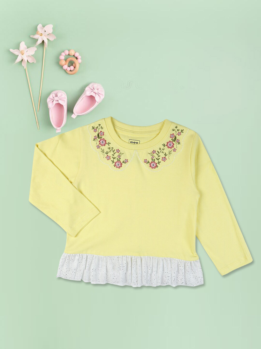 

MeeMee Girls Floral Cotton T-shirt, Yellow
