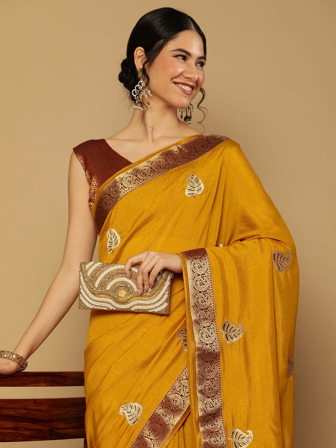 

Satrani Ethnic Motifs Zari Silk Blend Saree, Mustard