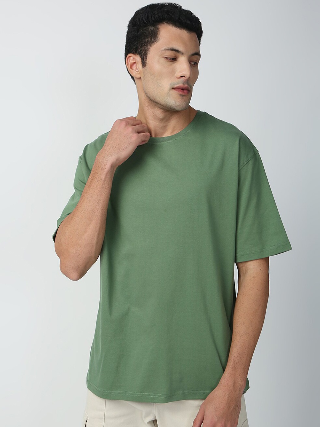 

Blamblack Men Solid Round Neck Baggy Cotton T-shirt, Green