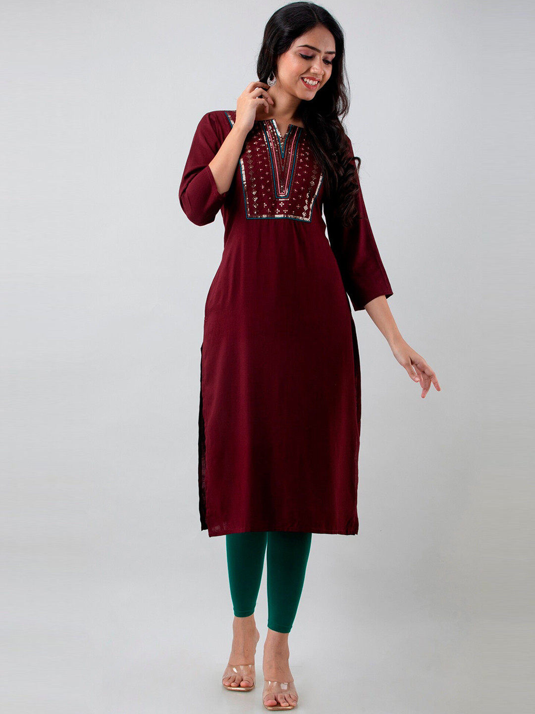

PREKSHA Women Maroon Thread Work Kurta