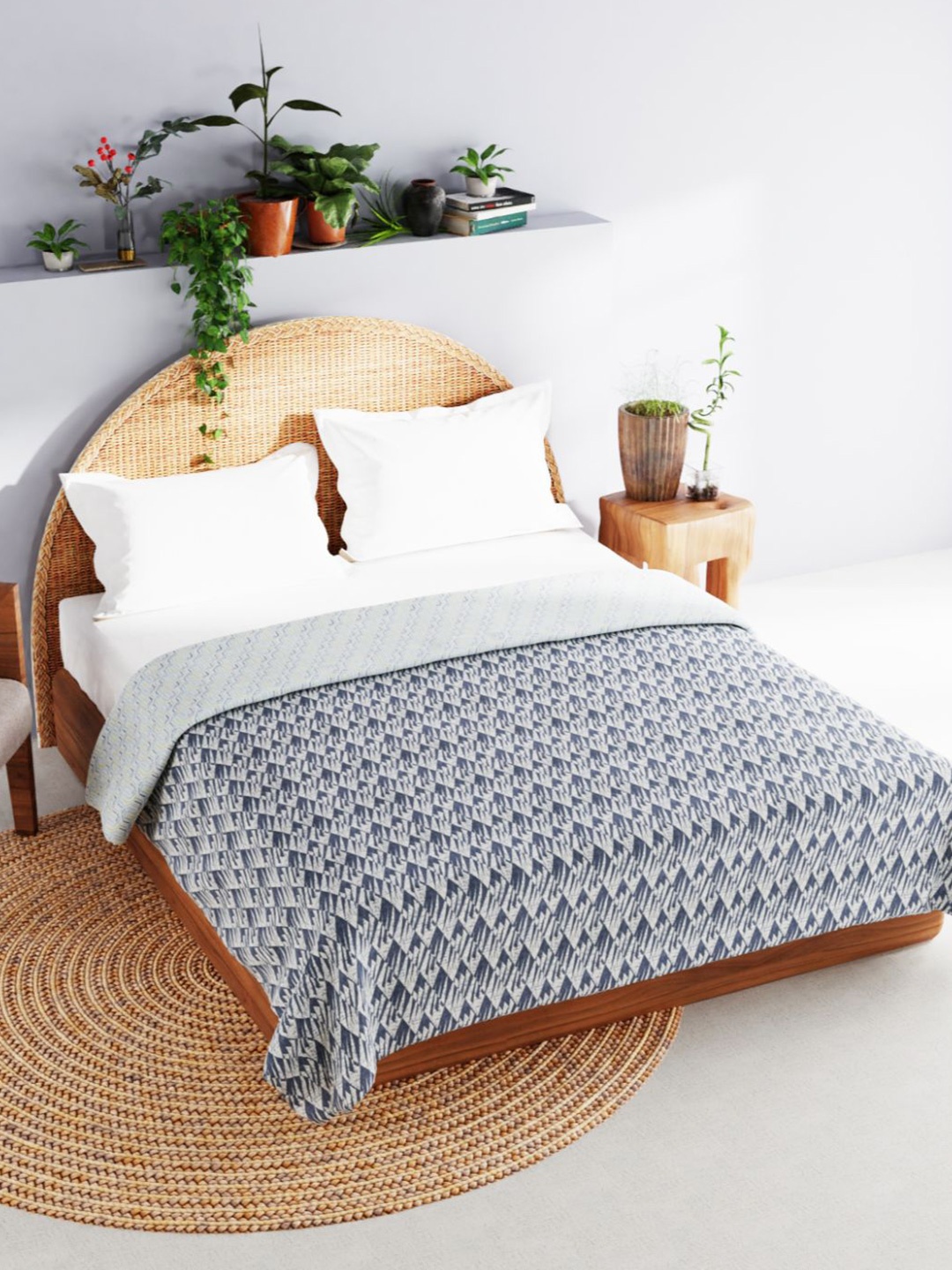 

BIANCA Geometric AC Room 150 GSM Double Bed Dohar, Blue