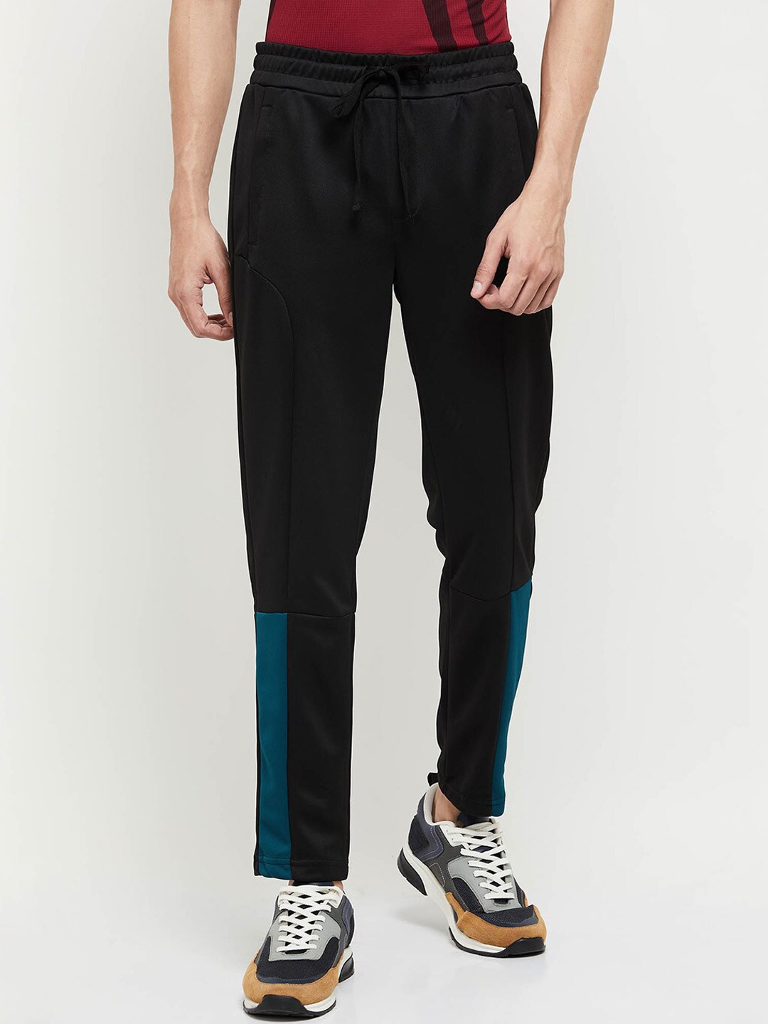 

max Men Solid Track Pants, Black