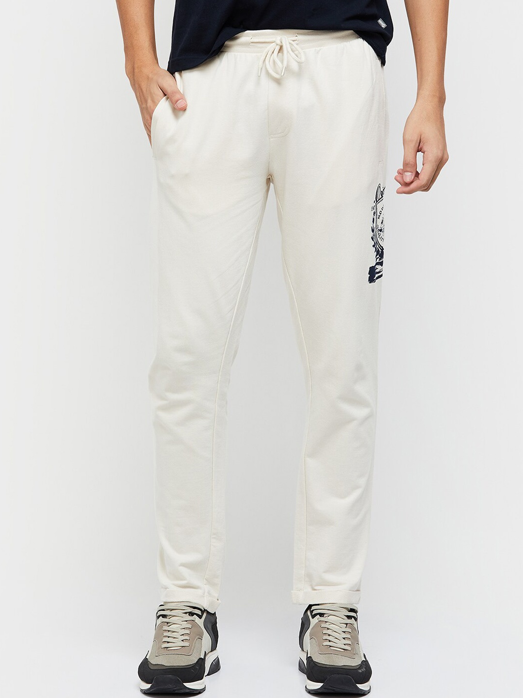 

max Men Solid Pure Cotton Track Pants, Off white