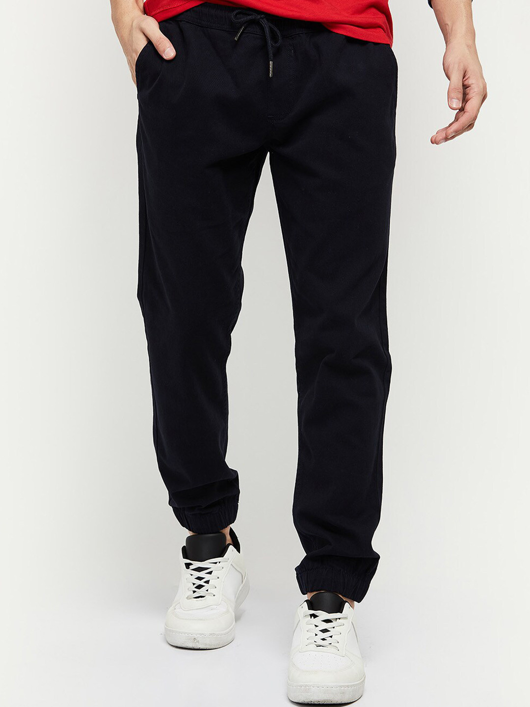 

max Men Solid Joggers, Blue