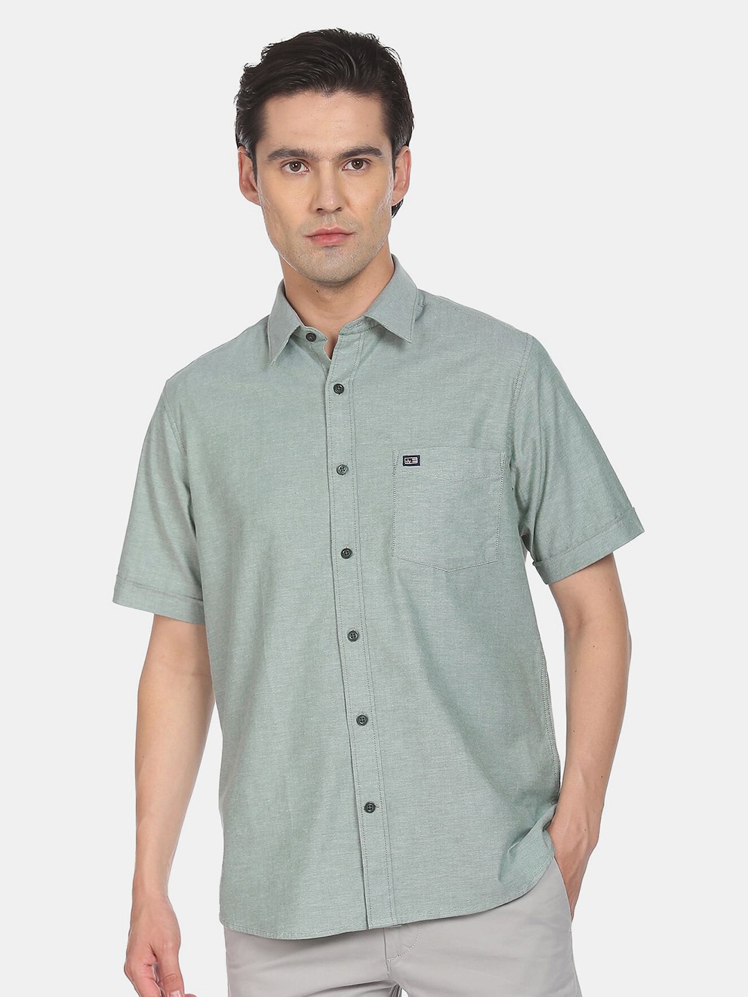 

Arrow Sport Men Solid Casual Shirt, Green