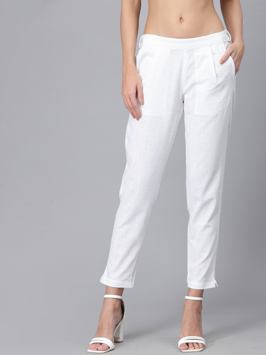 

Ragavi Women Tapered Fit Pleated Cotton Cropped Cigarette Trouser, White
