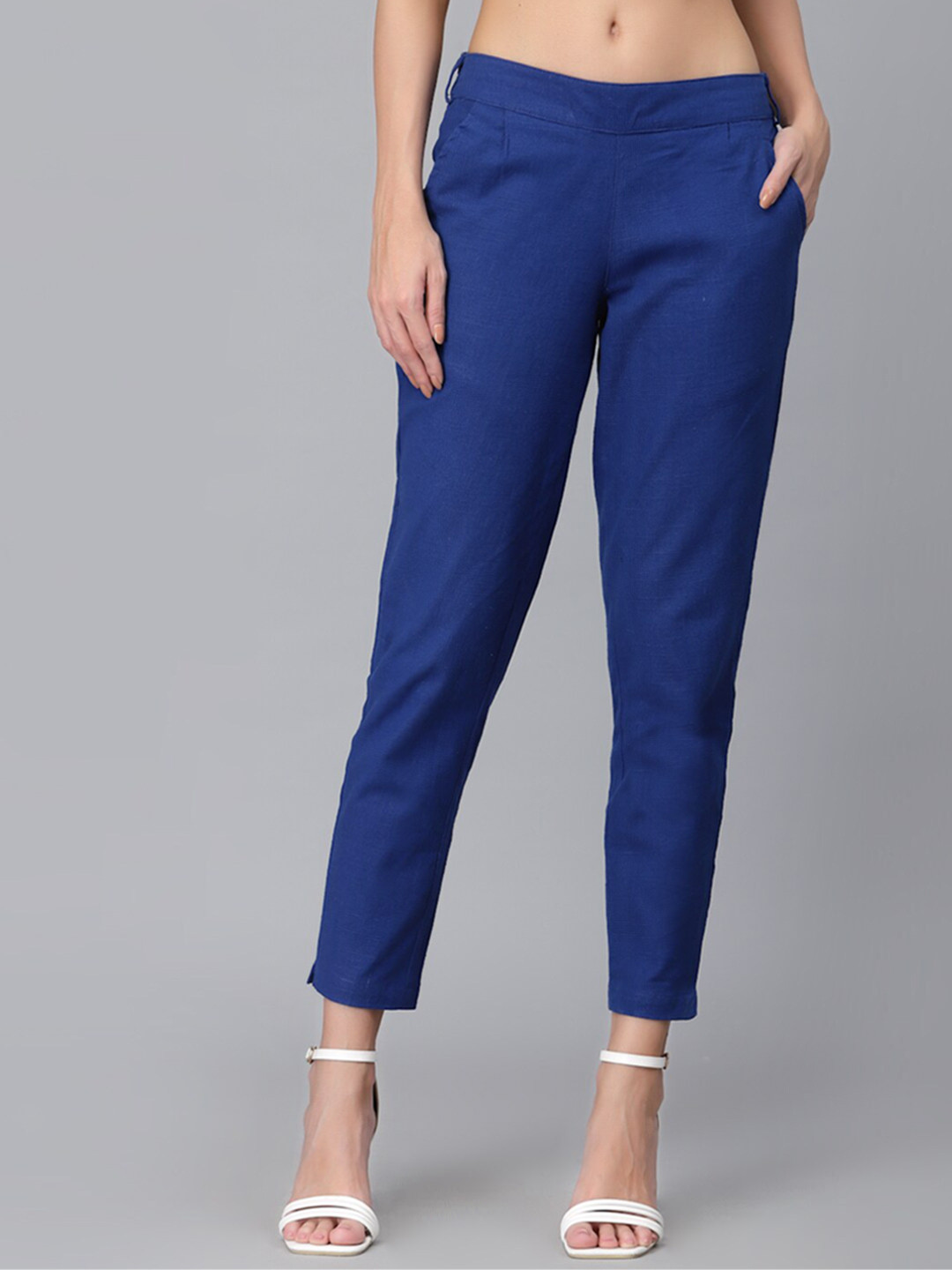 

Ragavi Women Tapered Fit Pleated Cotton Cropped Cigarette Trouser, Blue