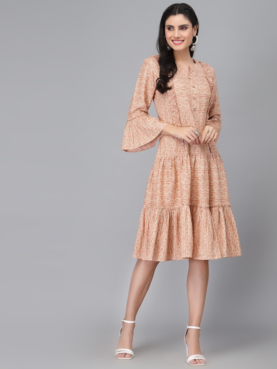 

Ragavi Printed Notch Neck Drop-Waist Cotton Midi Dress, Peach