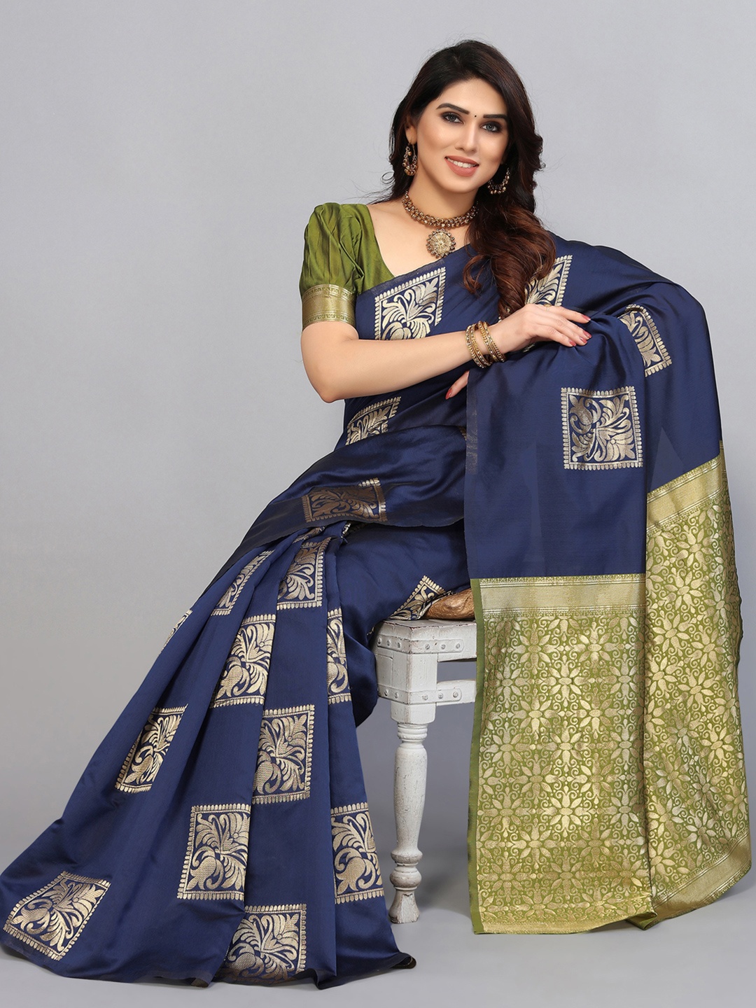 

Mitera Navy Woven Design Banarasi Saree, Navy blue
