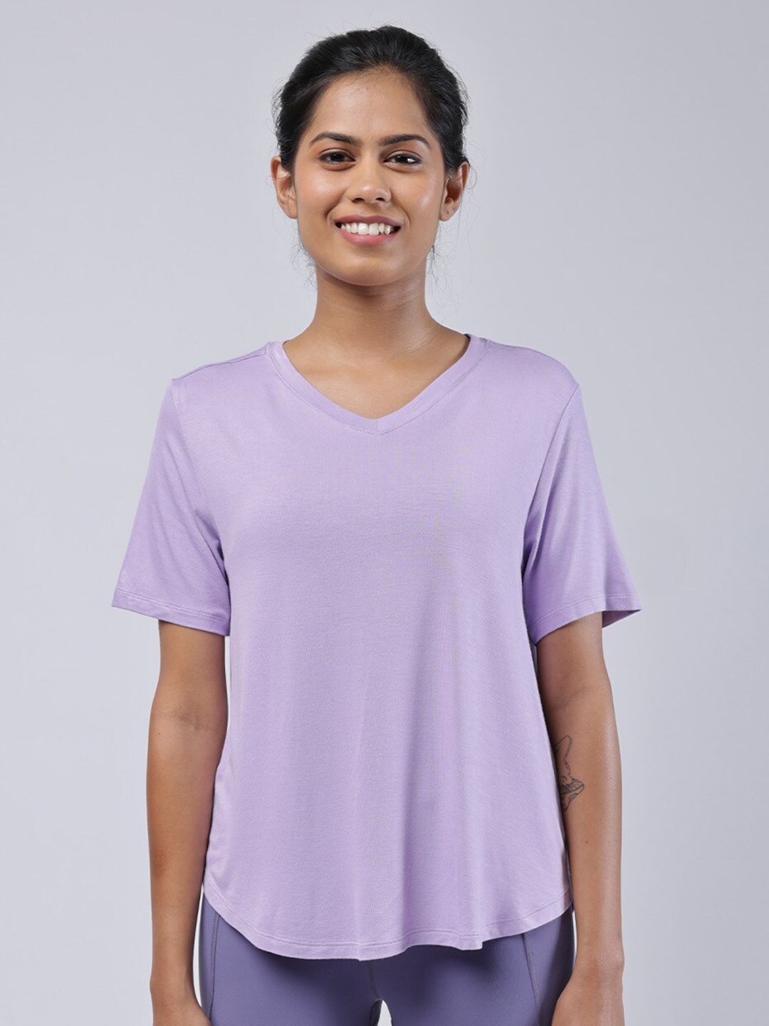 

Blissclub Women Bamboo Fit Me Right Tee for Apple Shaped Bodies T-Shirt, Lavender