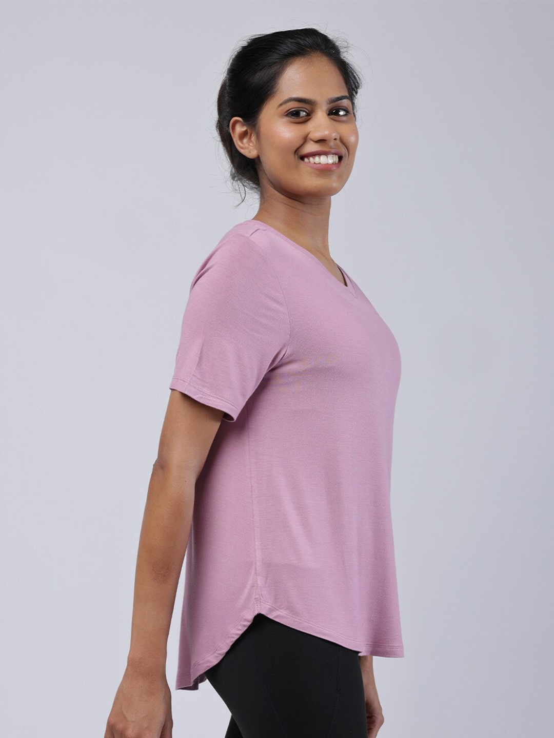 

Blissclub Women Bamboo Fit Me Right T-shirt for Apple Shaped Bodies T-Shirt, Pink