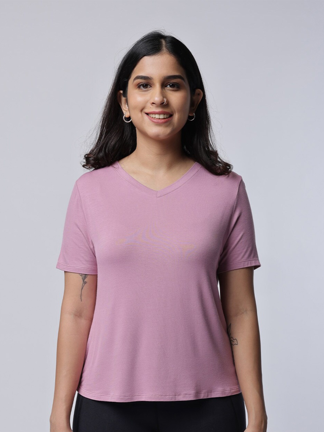 

Blissclub Women Bamboo Pear Shaped Bodies Fit Me T-Shirt, Pink
