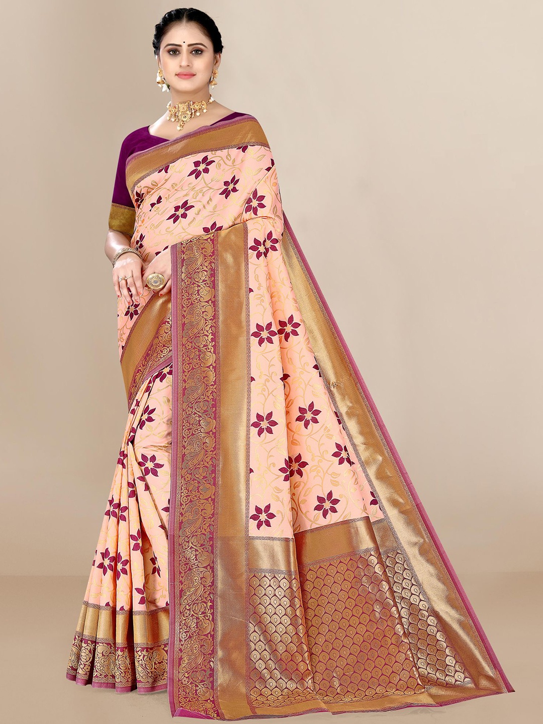 

VAIRAGEE Woven Design Silk Blend Saree, Peach