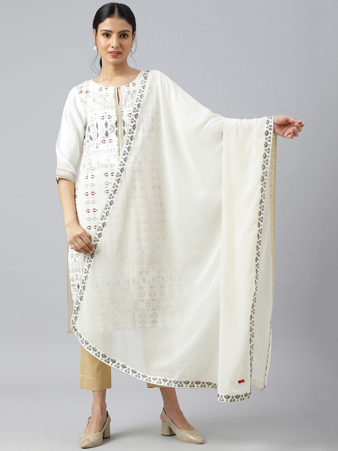 

W Women White Printed Gotta Patti Kurta with Trousers & With Dupatta