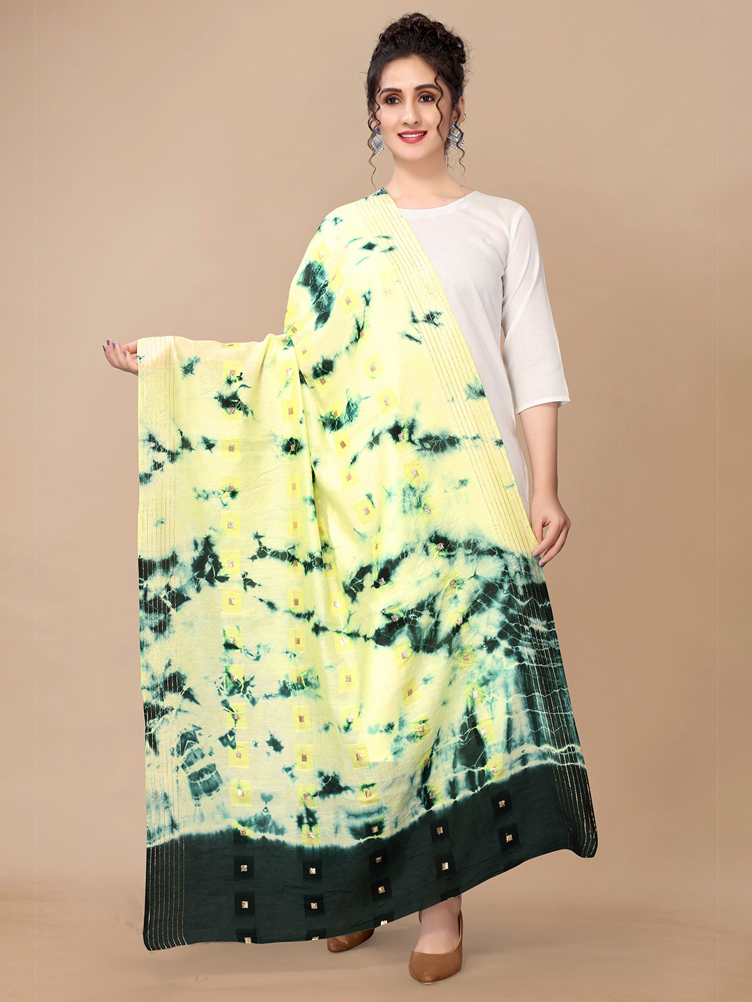 

Fashion FRICKS Dyed Cotton Silk Tie and Dye Dupatta with Zari, Lime green