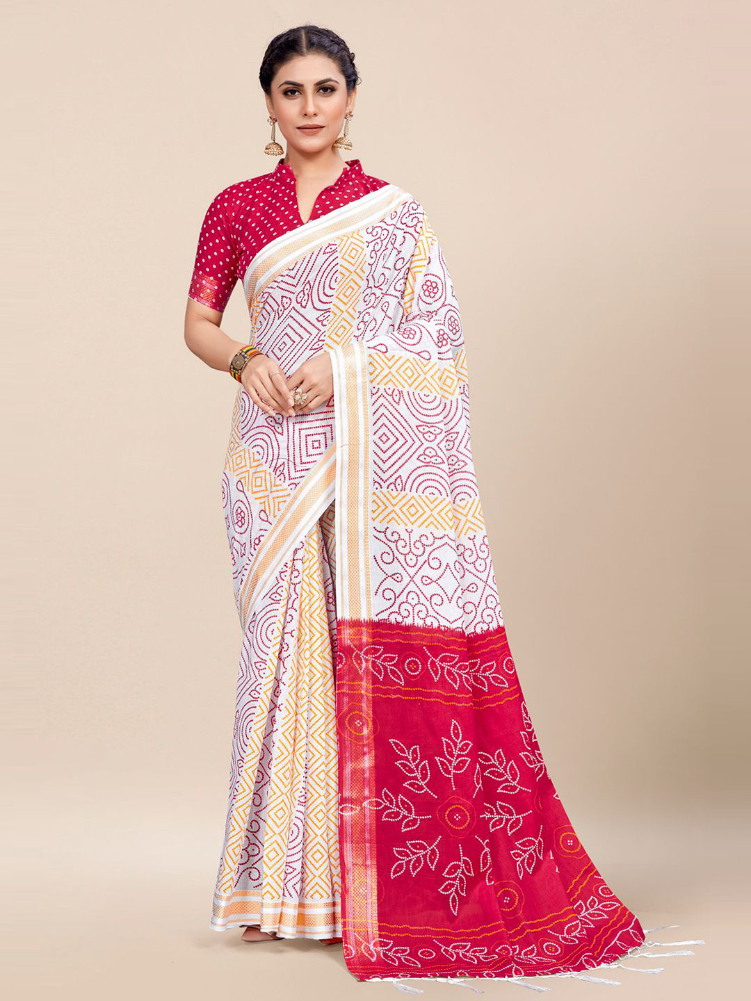

KARAGIRI White & Red Kota Saree