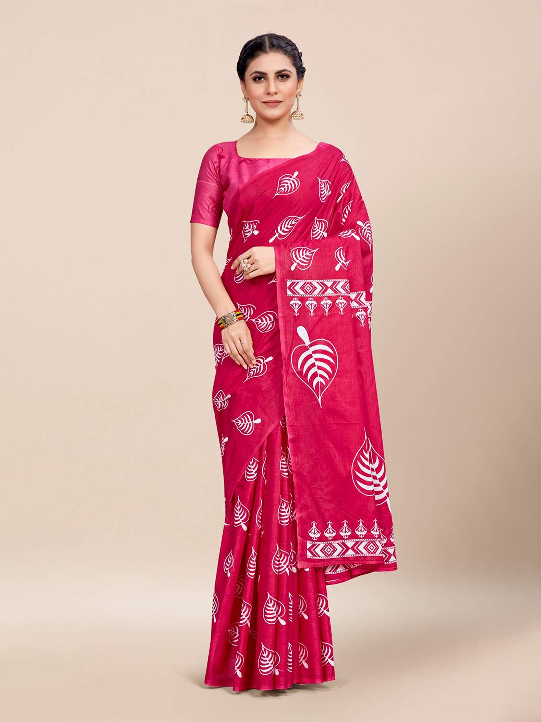 

KARAGIRI Pink & Off White Floral Linen Blend Saree